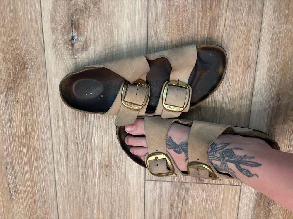Birkenstock Arizona Big Buckle Sandcastle Nubuck Sandals